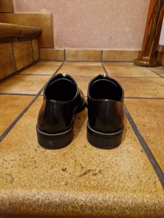 Mocasines negros con cremallera