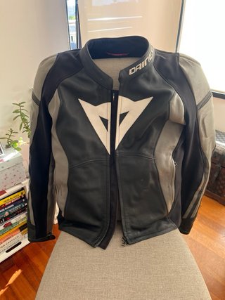 Chaqueta de cuero Dainese