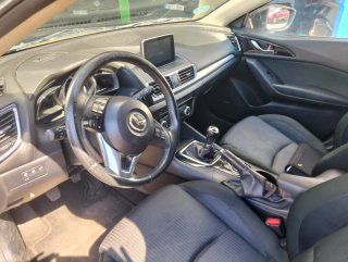 Mazda 3 2015 con 200000kms