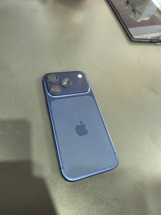 iPhone 17 Pro 256GB Azul Marino Casi Nuevo
