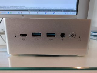 Minisforum NAB6 i7 Mini PC (LEER)
