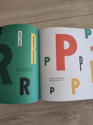 Un libro repleto de letras