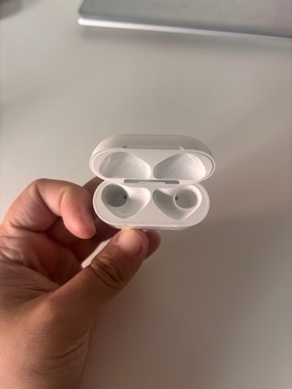 Airpods 4, con cancelación Ruido Blancos