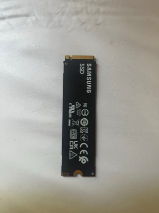 SSD Samsung 512GB NVMe PCIe Gen4 NUEVO
