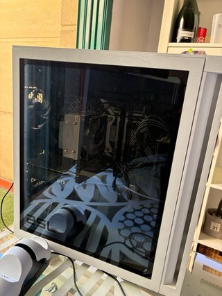 PC Gaming OMEN 25L y Teclado, Raton y pantalla