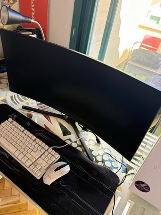 PC Gaming OMEN 25L y Teclado, Raton y pantalla