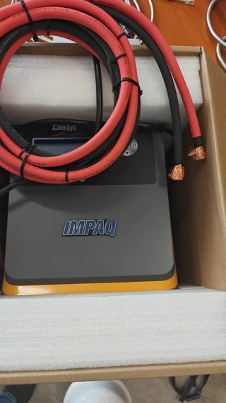 Caricabatterie EnerSys IMPAQ 36/48V