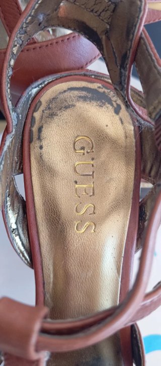 Zapatos Guess Cogna Carey Talla 36