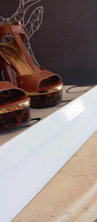 Zapatos Guess Cogna Carey Talla 36