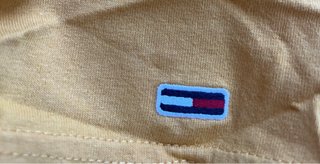Camiseta Tommy Jeans Amarilla