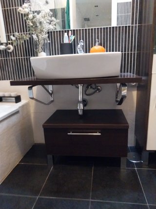 Mueble de baño con lavabo