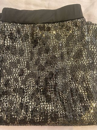 Falda de lentejuelas negra