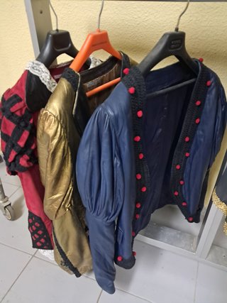 LOTE Chaquetas GOLLESCO, FIESTA, Modista Disfraz