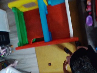 Tobogán infantil pequeño