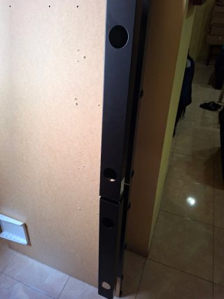Vendo mesa de madera con accesorios