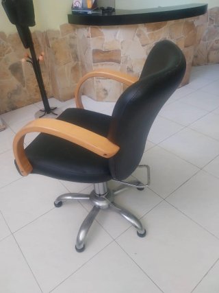 3 Sillas de Peluquería