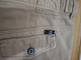 Vaquero hombre Pedro del Hierro. Talla 46. Beige.