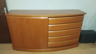 Mueble con espejo Mueble comedor con mesa 5 si.