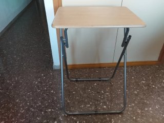 Mesita auxiliar plegable madera y metal