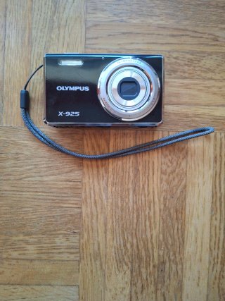 Cámara Olympus X-925 12MP con funda y cargador