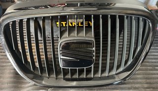 Parrilla Seat León MK2