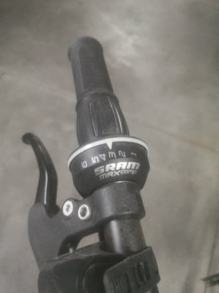 Bicicleta Rockrider ST500 Negra y Amarilla 24"