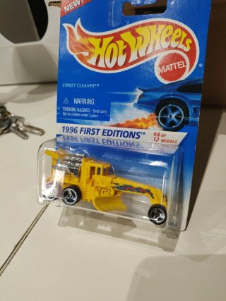 Hot Wheels Street Cleaver 1996 First Editions