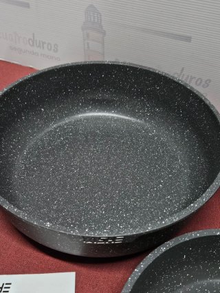 Juego de sartenes y cazos Yashe - 15pcs - Nuevo