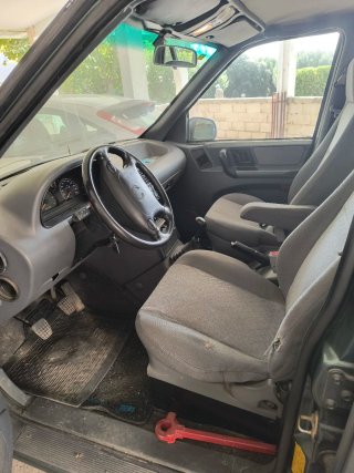 Tata Safari 2000