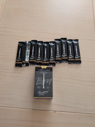 Cañas Clarinete Alemán Vandoren BlackMáster nº4
