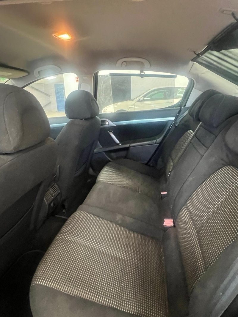 Peugeot 407 2.0 HDI Sport 2006, foto 12
