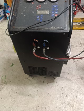 Máquina Carga Aire Acondicionado VA 500-N8