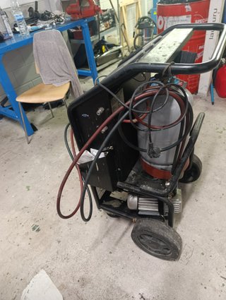 Máquina Carga Aire Acondicionado VA 500-N8