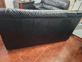 Divano 3+2 in pelle nera Idratata