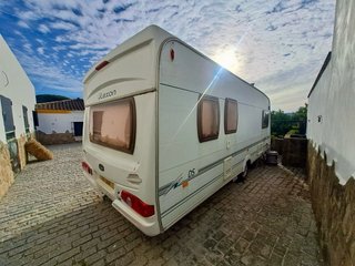Caravana Lunar Lexon 2006 (5 plazas)