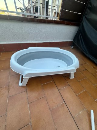 Bañera para bebé con soporte plegable