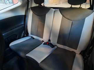 TOYOTA AYGO 1.0 VVT-i x-play 3p