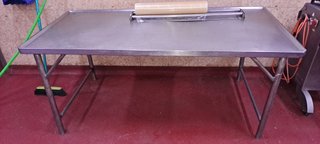 Mesa de acero inoxidable