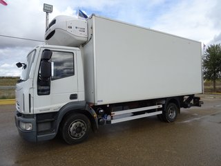 Iveco EUROCARGO 120E-CAMIONES FRIGORIFICOS