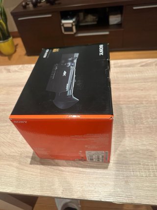 Videocámara Sony FDR-AX700 Nueva