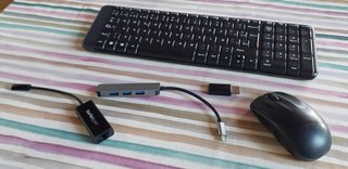 MacBook Pro 13 2017 touchbar + Accesorios