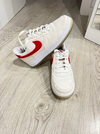 Nike Air Force 1 Rojas y Blancas