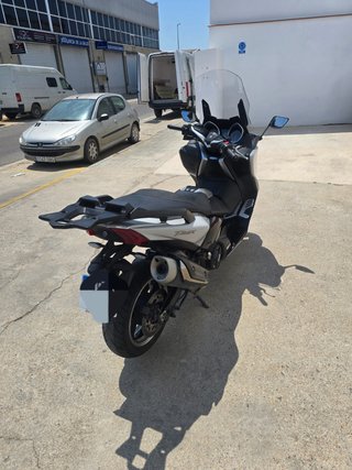 Yamaha TMax 530DX Maxi Scooter