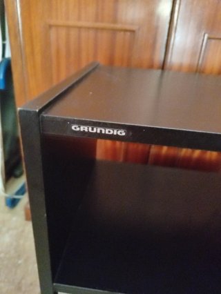Mesa auxiliar Grundig cristal y madera