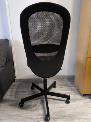 Silla de escritorio sin reposabrazos