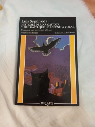 Historia de una gaviota y del gato que le ensen...