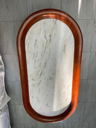 Mesa Vintage Madera y Mármol Ovalada