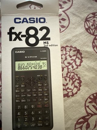 Calculadora Casio FX-82 MS 2nd Ed.
