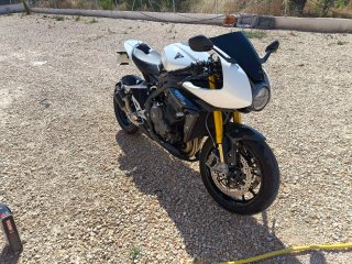 Triumph Speed Triple 1200 RR