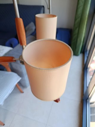 Lámpara de techo 3 tulipas madera y metal